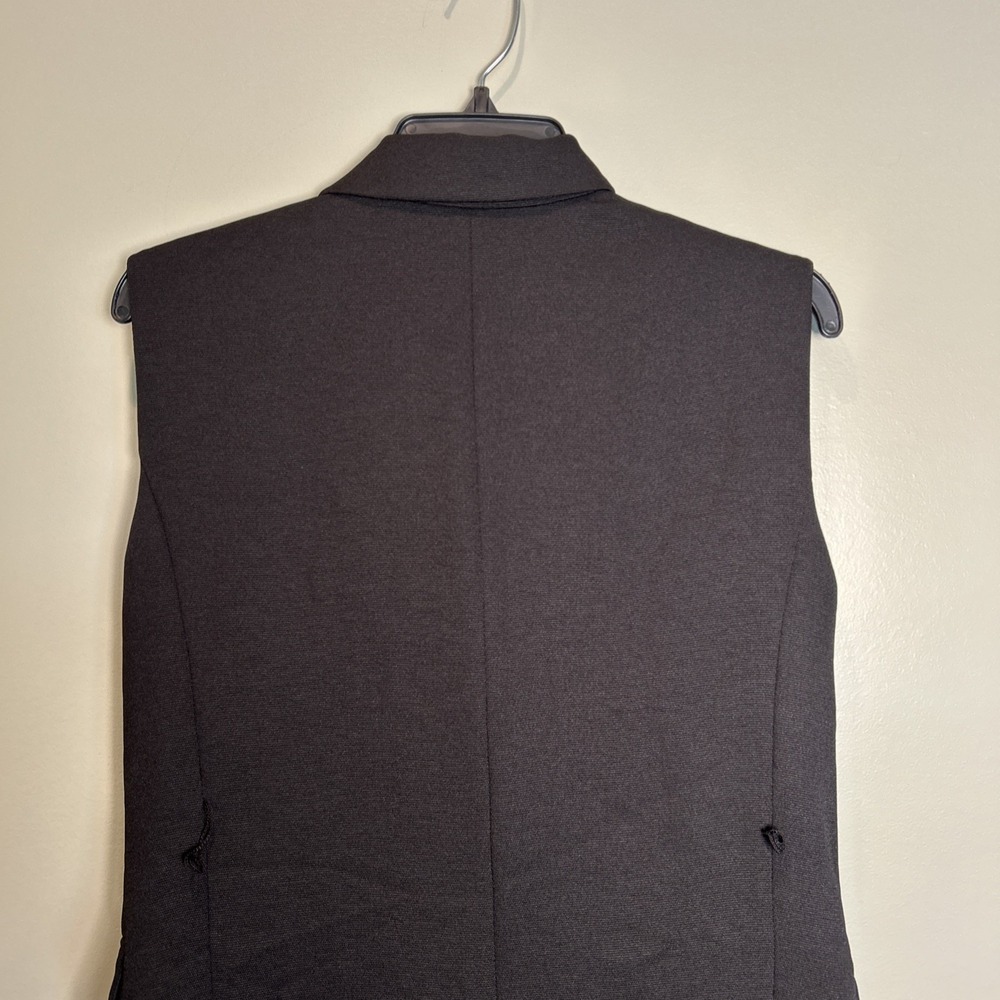 White House Black Market tailored sleeveless Vest Asymmetric front w button XS - Picture 12 of 14